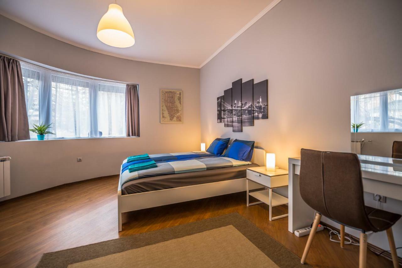 5Th Avenue Sofia Two Bedroom, Two Bathroom, Positano Street Suite By Flat Mаnager Eksteriør bilde